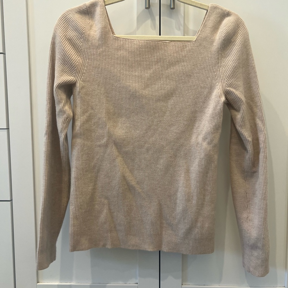 Women's Rib knit sweater